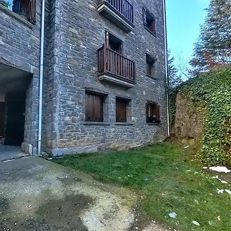 El Llano Descanso - Tucasaenlospirineos Escarrilla